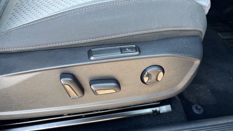 CUPRA Born 169kW e-Boost V3 58kWh 5dr Auto Electric Hatchback